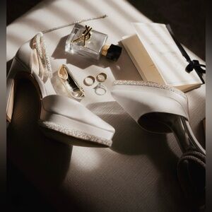 Badgley Mischka Eliana Pointed Platforms